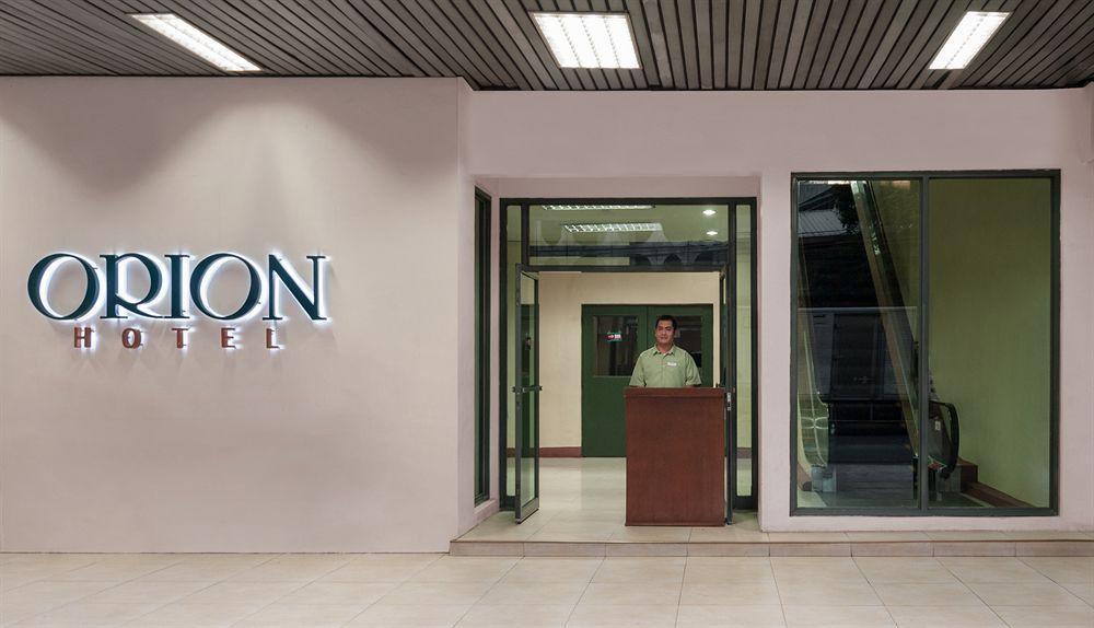 Orion Hotel Manila Esterno foto